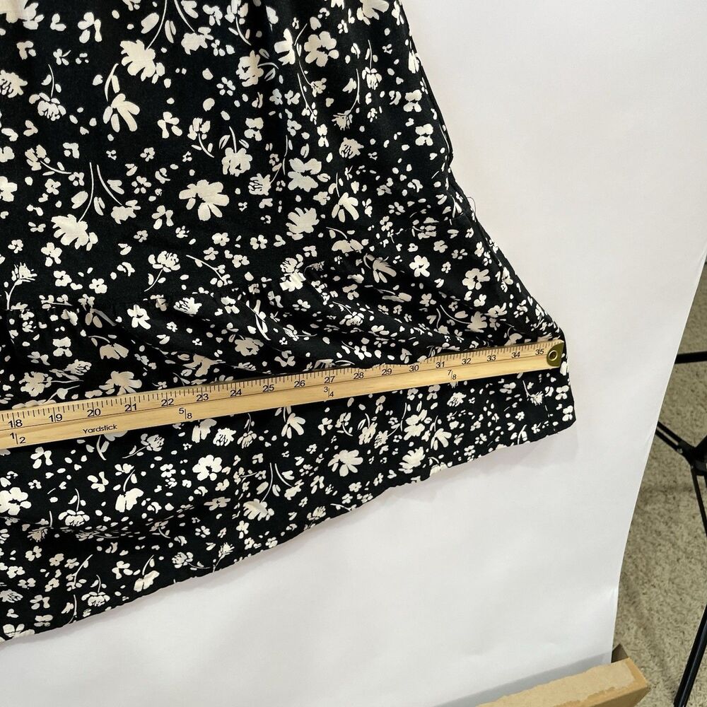 Floral Cottagecore Midi Dress M Pockets Button Front Who What Wear - Picture 11 of 11